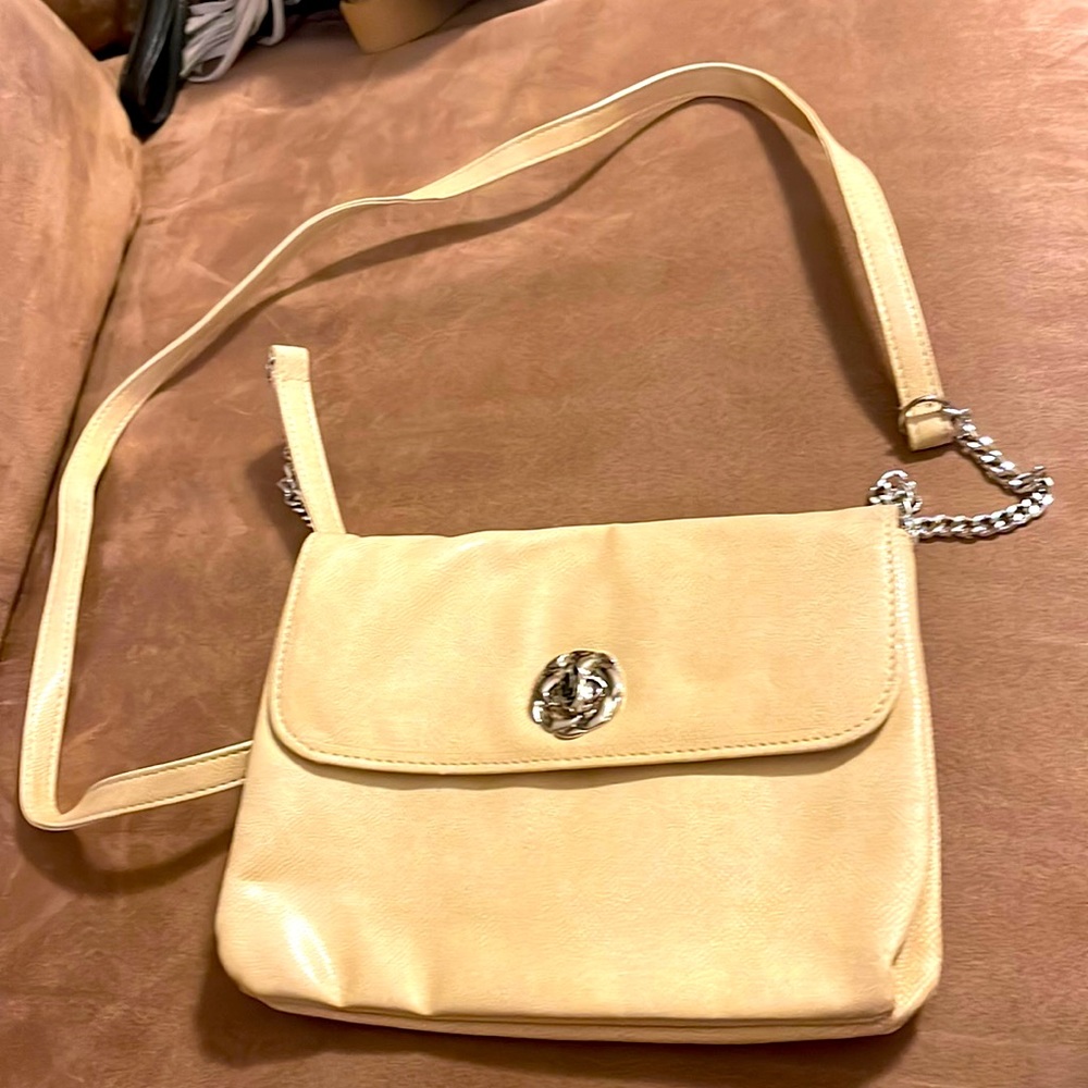 Cream colored Shoulder Bag Purse Pocketbook